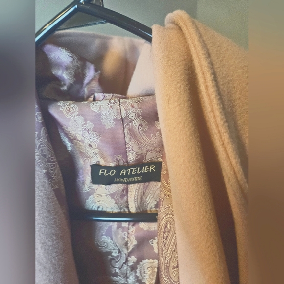 Fairly New Wool blend coat - Picture 6 of 7